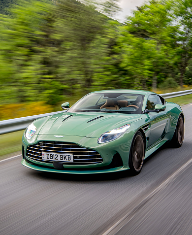 Aston Martin mobile banner